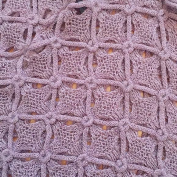 Beautiful Infinity Scarf - Picture 3 of 4